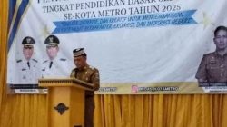 Walikota Metro H. Bambang Iman Santoso membuka Kegiatan Pentas Festival Tunas Bahasa